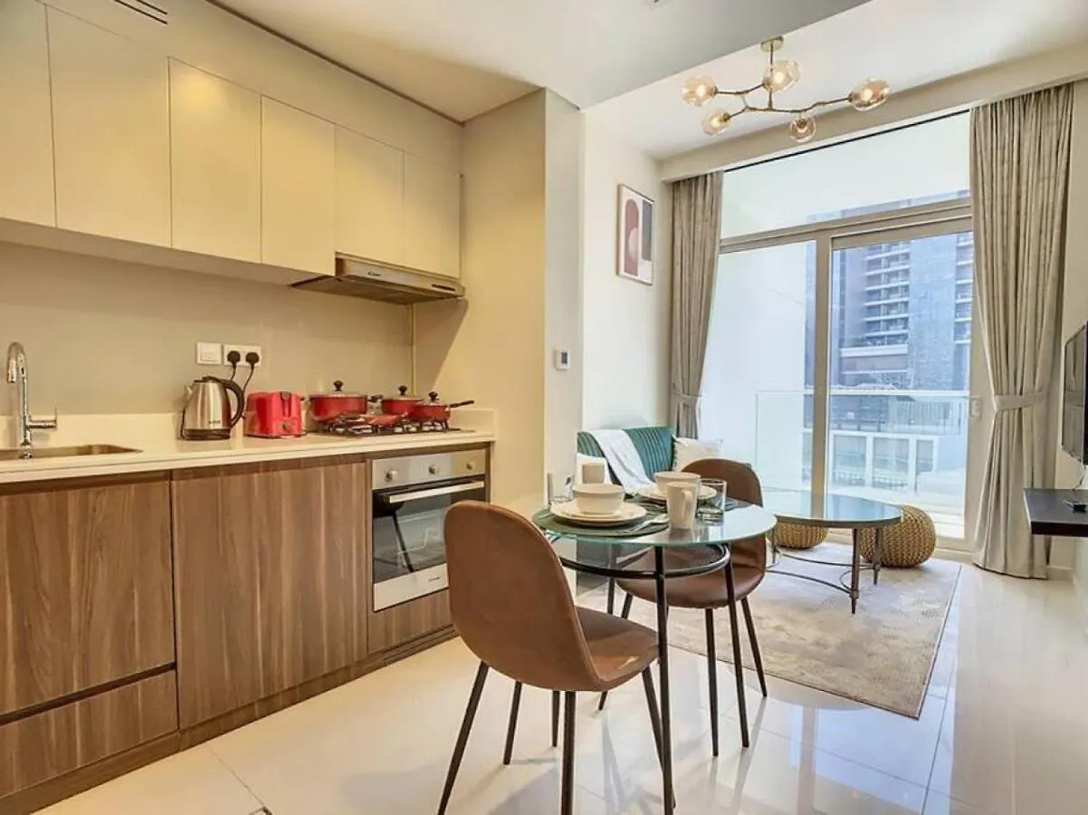 Apartment Key View - Reva Residence Dubai United Arab Emirates